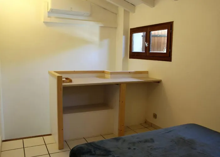 Villa T2 Climatise A 2 Minutes De La Du Pont Tournant - 4branb *